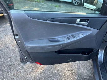 2013 Hyundai Sonata GLS - miniatura 11