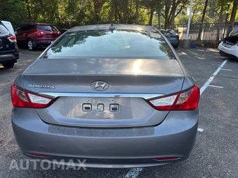 2013 Hyundai Sonata GLS - miniatura 9