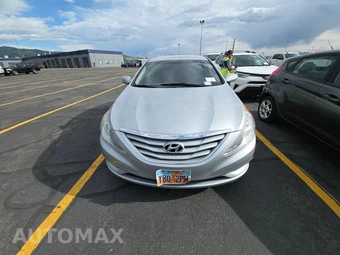 2013 Hyundai Sonata GLS – miniatura 2
