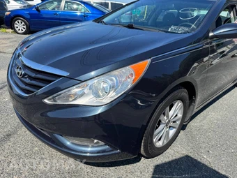 2013 Hyundai Sonata GLS - miniatura 12