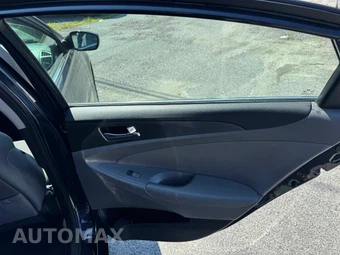 2013 Hyundai Sonata GLS - miniatura 27