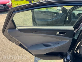 2013 Hyundai Sonata GLS - miniatura 28