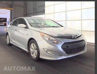 2013 Hyundai Sonata Hybrid - samochód z USA z aukcji Manheim, oferta Kup Teraz w AUTOMAX