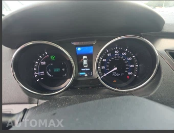 2013 Hyundai Sonata Hybrid - miniatura 8