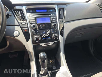 2013 Hyundai Sonata Limited - miniatura 10