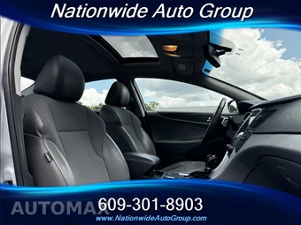 2013 Hyundai Sonata SE - miniatura 17