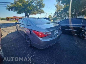 2013 Hyundai Sonata SE – miniatura 2