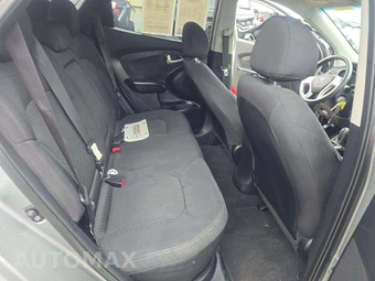 2013 Hyundai Tucson GL – miniatura 16