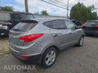 2013 Hyundai Tucson GL – miniatura 3