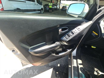 2013 Hyundai Tucson GLS – miniatura 9