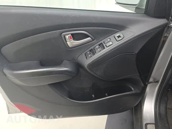 2013 Hyundai Tucson Limited – miniatura 9