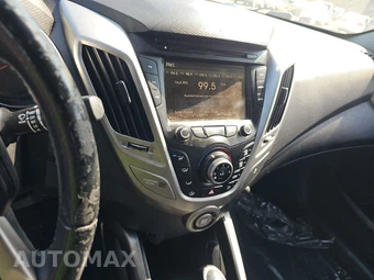 2013 Hyundai Veloster RE:MIX Edition - miniatura 11