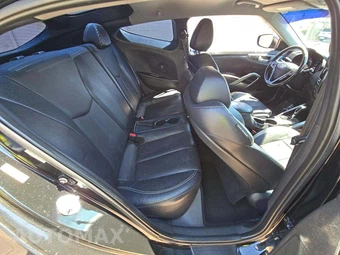 2013 Hyundai Veloster Turbo w/Black Interior – miniatura 13