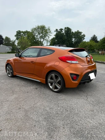 2013 Hyundai Veloster Turbo w/Black Interior - miniatura 12