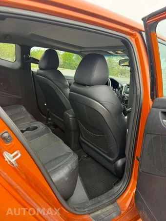 2013 Hyundai Veloster Turbo w/Black Interior - miniatura 17