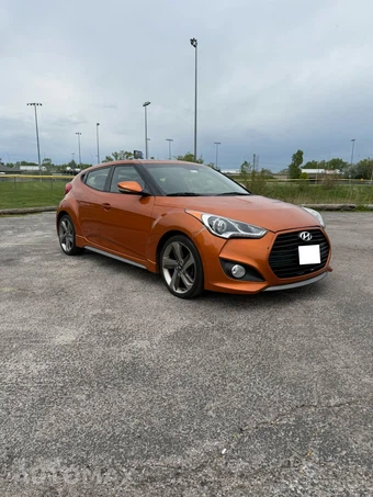 2013 Hyundai Veloster Turbo w/Black Interior - miniatura 2