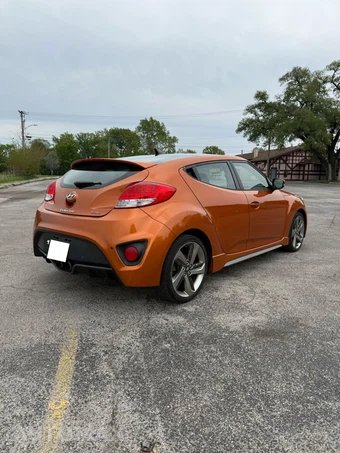 2013 Hyundai Veloster Turbo w/Black Interior - miniatura 6