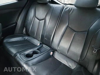 2013 Hyundai Veloster Turbo w/Blue Interior – miniatura 16