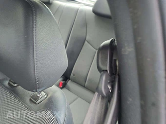 2013 Hyundai Veloster w/Black Interior – miniatura 13