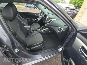 2013 Hyundai Veloster w/Black Interior – miniatura 18