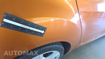 2013 Hyundai Veloster w/Black Interior – miniatura 25