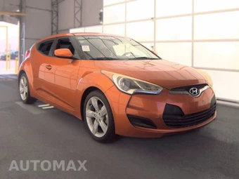2013 Hyundai Veloster w/Black Interior – miniatura 3