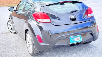 2013 Hyundai Veloster w/Gray Interior - miniatura 3