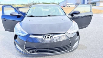 2013 Hyundai Veloster w/Gray Interior - miniatura 8