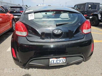 2013 Hyundai Veloster w/Gray Interior – miniatura 5