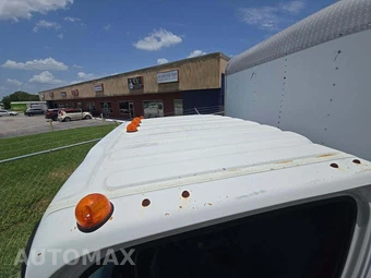 2013 Isuzu NPR HD Base Low Tilt – miniatura 12