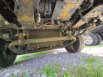 2013 Isuzu NPR HD Base Low Tilt – miniatura 17