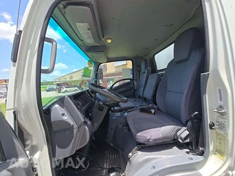 2013 Isuzu NPR HD Base Low Tilt – miniatura 6