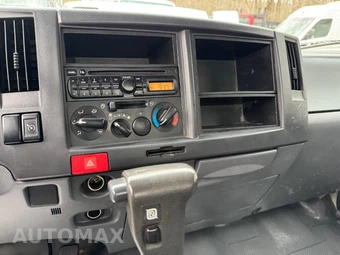 2013 Isuzu NQR Base – miniatura 7