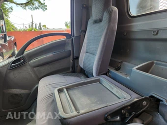 2013 ISUZU NRR – miniatura 16