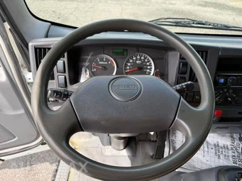 2013 Isuzu Pickup S – miniatura 6