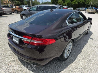 2013 Jaguar XF 3.0 - miniatura 3