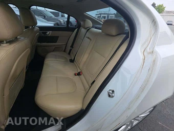 2013 Jaguar XF – miniatura 13
