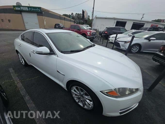 2013 Jaguar XF – miniatura 4