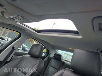 2013 Jaguar XF - miniatura 8