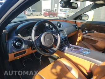 2013 Jaguar XJ – miniatura 11