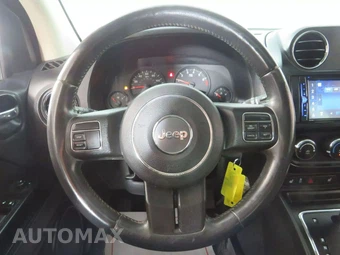 2013 Jeep Compass Latitude - miniatura 13