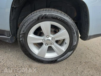 2013 Jeep Compass Latitude – miniatura 11