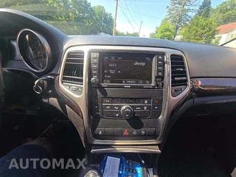 2013 Jeep Grand Cherokee Altitude Edition - miniatura 10
