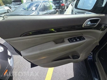 2013 Jeep Grand Cherokee Laredo – miniatura 9