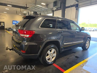 2013 Jeep Grand Cherokee Laredo – miniatura 4