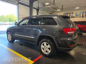 2013 Jeep Grand Cherokee Laredo – miniatura 6