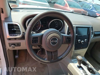 2013 Jeep Grand Cherokee Laredo – miniatura 10