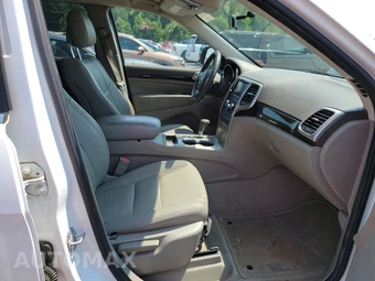 2013 Jeep Grand Cherokee Laredo – miniatura 8