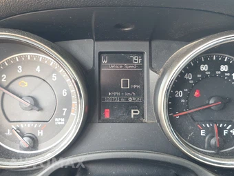 2013 Jeep Grand Cherokee Laredo - miniatura 12