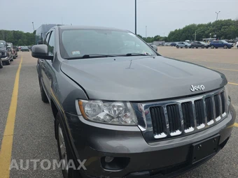 2013 Jeep Grand Cherokee Laredo - miniatura 3